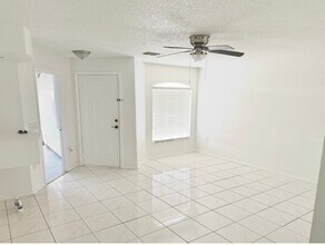 2135 Jessa Dr in Kissimmee, FL - Building Photo - Building Photo