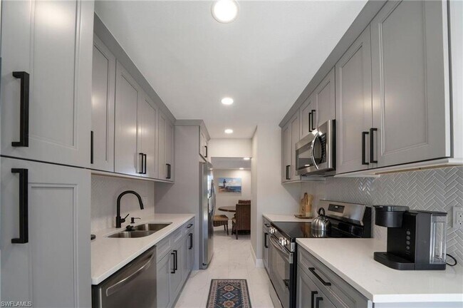 17260 Eagle Trce, Unit 2 in Ft. Myers, FL - Building Photo - Building Photo