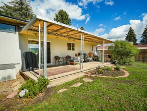 1936 Crestview Dr in Durango, CO - Building Photo - Building Photo