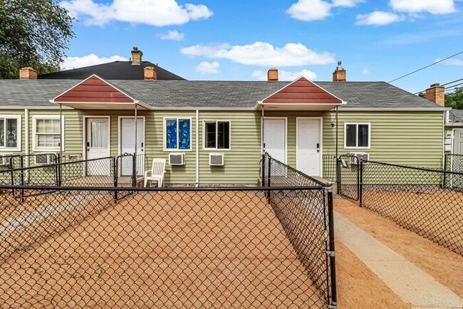 property at 135 S 10th St