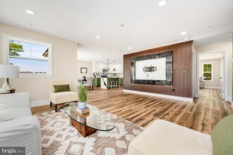 7475 Ocean Gateway in Easton, MD - Building Photo - Building Photo