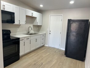 1215 E Mission Ln in Phoenix, AZ - Building Photo - Building Photo
