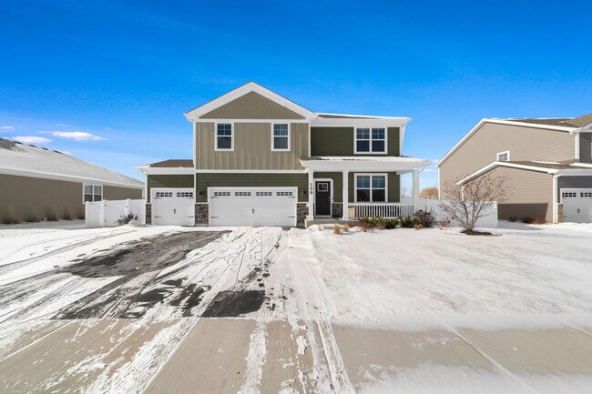 759 Kentshire Cir in Elgin, IL - Building Photo - Building Photo