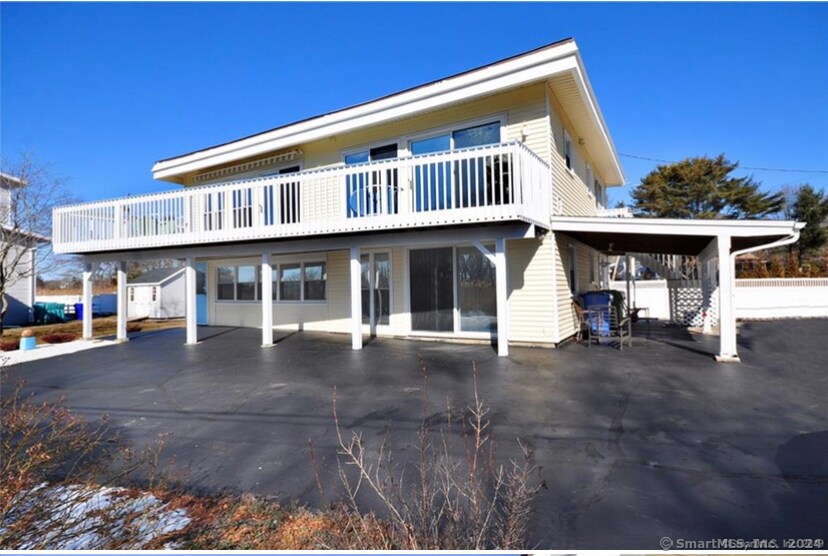108 Pointina Rd in Westbrook, CT - Building Photo