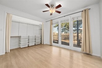 1501 Barton Springs Rd in Austin, TX - Foto de edificio - Building Photo