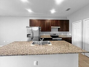 1320 Trafalgar Pkwy in Cape Coral, FL - Building Photo - Building Photo