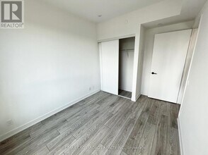 108-1108 Peter St in Toronto, ON - Building Photo - Building Photo