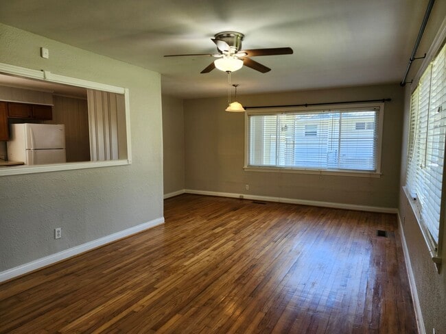 5022 Golfview Dr in Chattanooga, TN - Building Photo - Building Photo