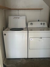 16551-16579 12 Mile Rd in Roseville, MI - Foto de edificio - Building Photo