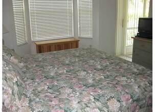 20573 Candlewood Hollow in Estero, FL - Foto de edificio - Building Photo