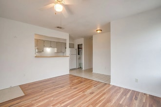 13320 White Settlement Rd, Unit Apt A in Fort Worth, TX - Building Photo - Building Photo