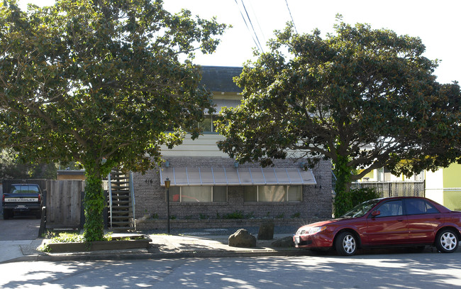 410 Alden St in Redwood City, CA - Foto de edificio - Building Photo