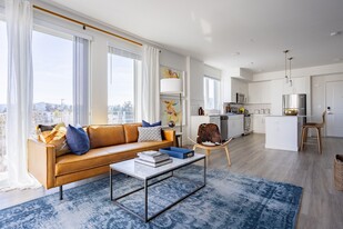 Chandler Apartments in North Hollywood in North Hollywood, CA - Building Photo