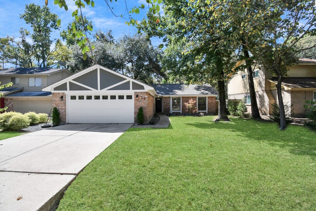 59 S Waxberry Rd in Spring, TX - Building Photo