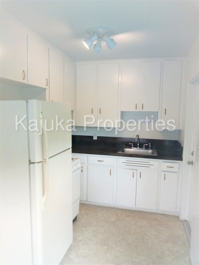 5514 11th Ave S in Gulfport, FL - Building Photo - Building Photo