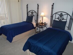 2444 Ravenna Blvd in Naples, FL - Building Photo - Building Photo