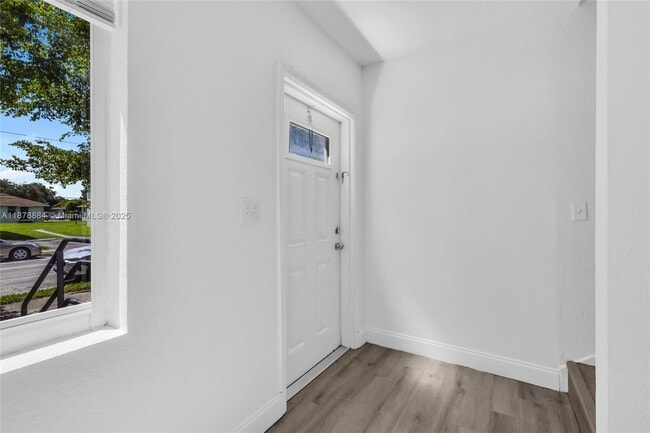 8329 NW 5th Ave in Miami, FL - Building Photo - Building Photo