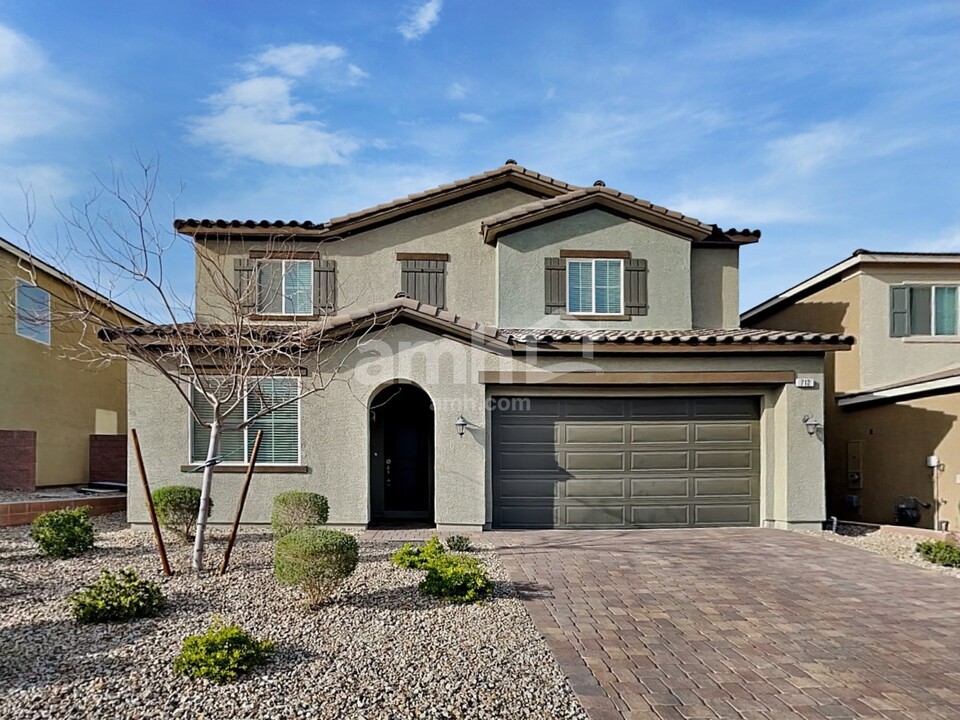 712 Terrain Star Ave in North Las Vegas, NV - Building Photo