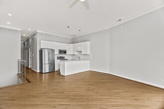 2625 W Chicago Ave in Chicago, IL - Building Photo - Building Photo