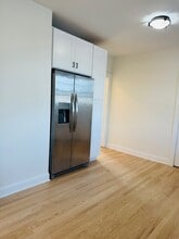 8944 Kilpatrick Ave in Skokie, IL - Building Photo - Building Photo