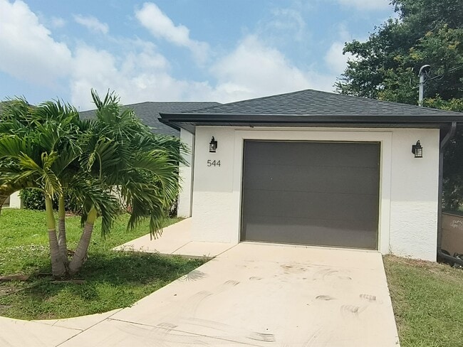 property at 544 SE 5th Pl