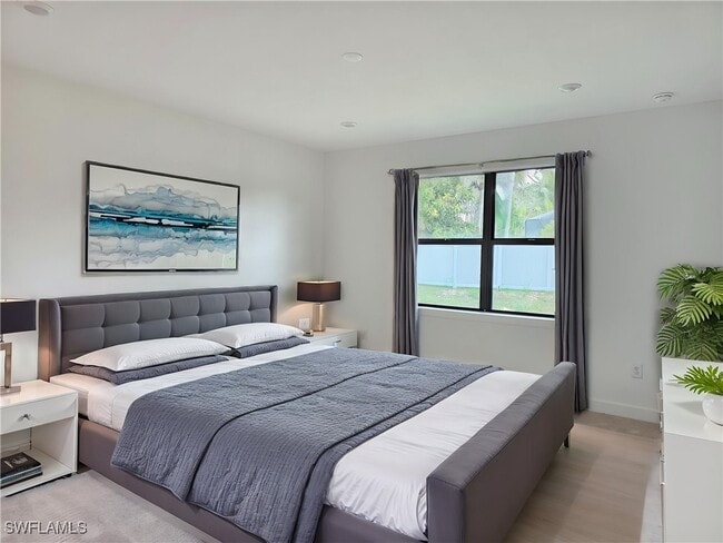 property at 24835 Marina Del Ray Dr