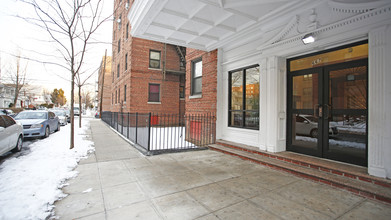 667 E 34th St in Brooklyn, NY - Building Photo - Building Photo