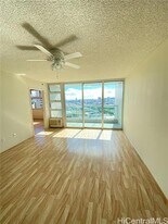 1450 Young St in Honolulu, HI - Building Photo