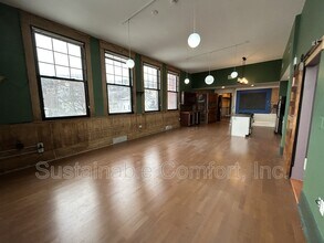 28 Adams St in Worcester, MA - Building Photo - Building Photo