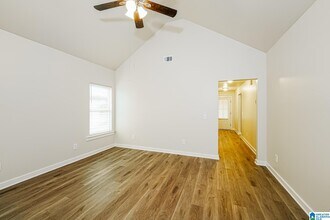 555 Kincaid Cove Ln in Odenville, AL - Building Photo - Building Photo