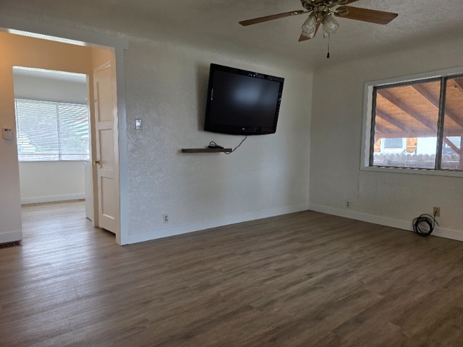 251 Belford Ave in Grand Junction, CO - Foto de edificio - Building Photo