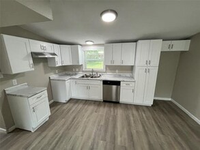 2115 Dollye Dr in Garland, TX - Building Photo - Building Photo