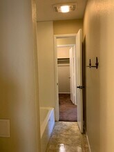 507 N Dover Ave in Lubbock, TX - Building Photo - Building Photo