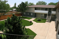 Lakeshore at Maxey Park in Lubbock, TX - Building Photo - Building Photo