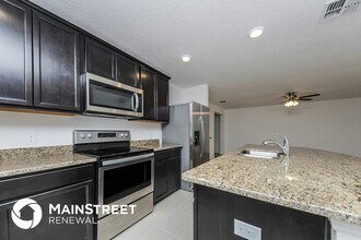 2418 Caspian Dr in Lakeland, FL - Building Photo - Building Photo