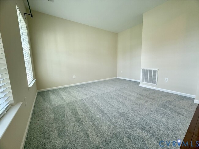 12106 Rotunda Ln in Chester, VA - Building Photo - Building Photo