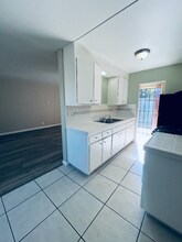 6638 MacArthur Blvd in Oakland, CA - Building Photo - Building Photo