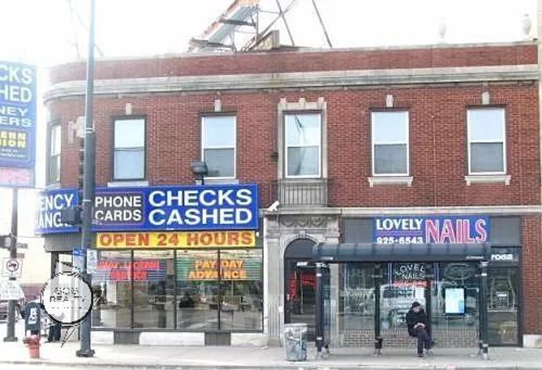 7054 S Western Ave in Chicago, IL - Building Photo