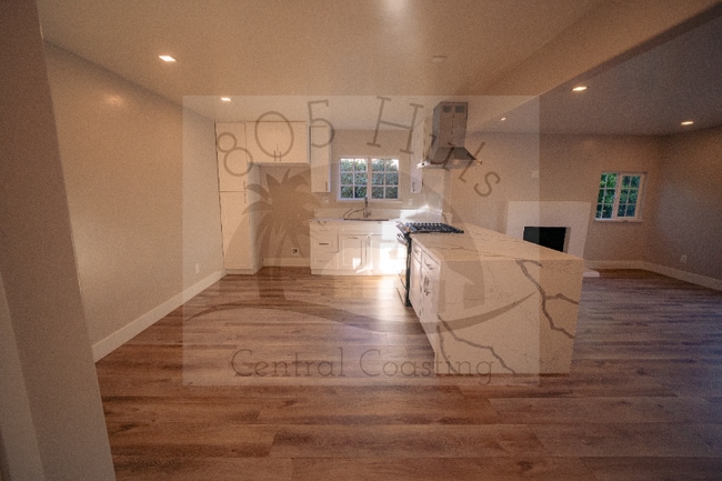 497 Milky Way in Lompoc, CA - Foto de edificio - Building Photo