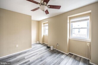 2220 Fitzwater St in Philadelphia, PA - Building Photo - Building Photo