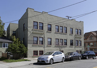 4105 Montgomery St in Oakland, CA - Building Photo - Building Photo