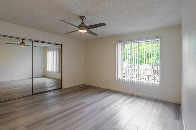 Arrowhead Apartments in Stanton, CA - Building Photo - Interior Photo