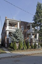 157 Wychwood Ave in Toronto, ON - Building Photo