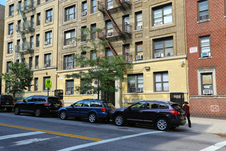 256 Wadsworth Ave in New York, NY - Building Photo - Building Photo