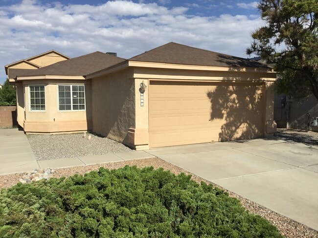 property at 10215 Calle Chulita NW
