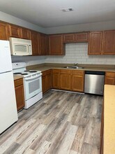 23396 High Pt St in Prairie View, TX - Building Photo - Building Photo