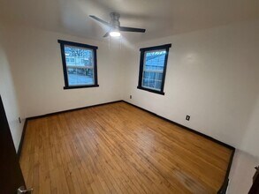 1465 W 7th Ave, Unit B in Columbus, OH - Foto de edificio - Building Photo