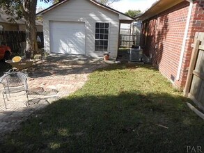 1801 W Jackson St in Pensacola, FL - Foto de edificio - Building Photo