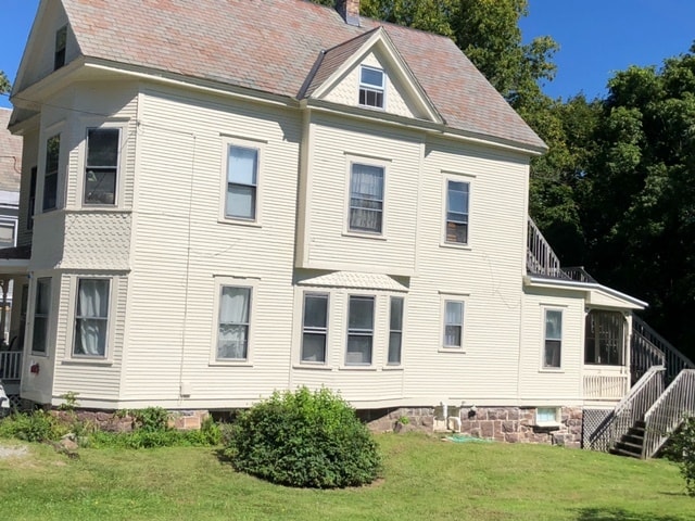 property at 20 Fletcher Pl
