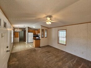 6 Orchard Grv in New Hartford, NY - Building Photo - Building Photo